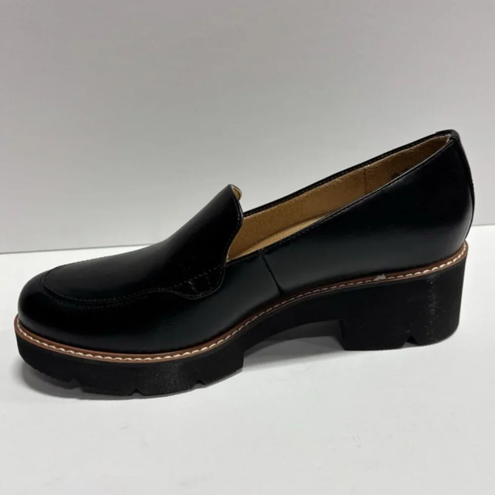 Naturalizer Women’s Cabaret Black Slip-On Loafers, Size 10 Wide - Picture 2 of 6